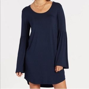Chaser bell sleeve dress in Navy size small